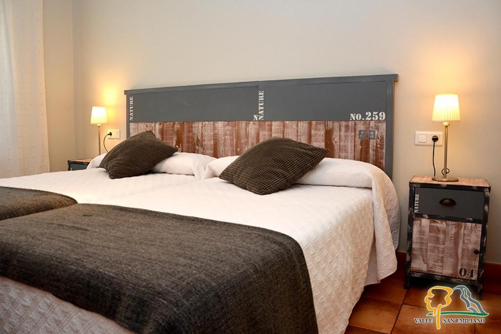 Hotel Rural Valle San Emiliano מראה חיצוני תמונה